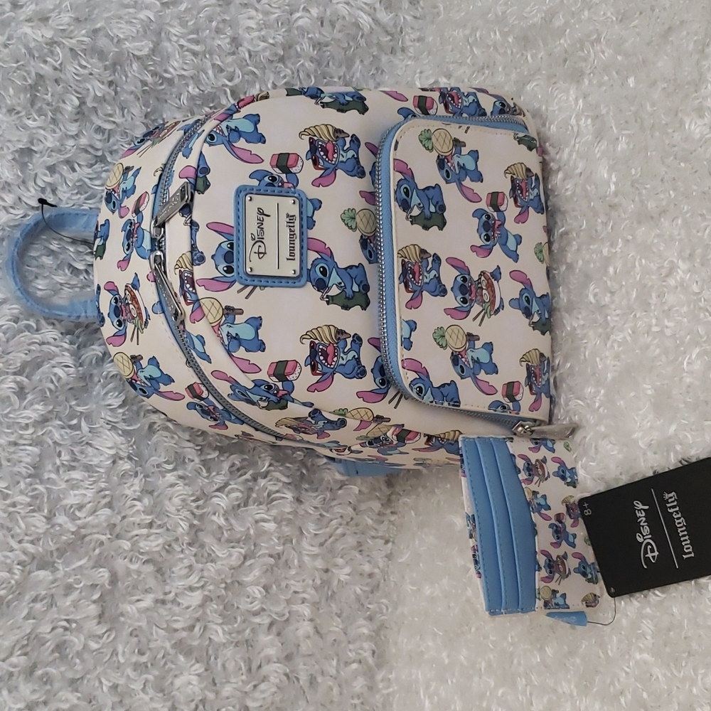 NWT Loungefly Lilo and Stitch Foodie mini backpack and cardholder - Picture 14 of 16